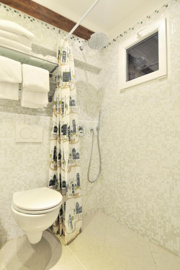 Cozy Apartment Near Rialto Bridge/ St.Mark Square Венеція Екстер'єр фото